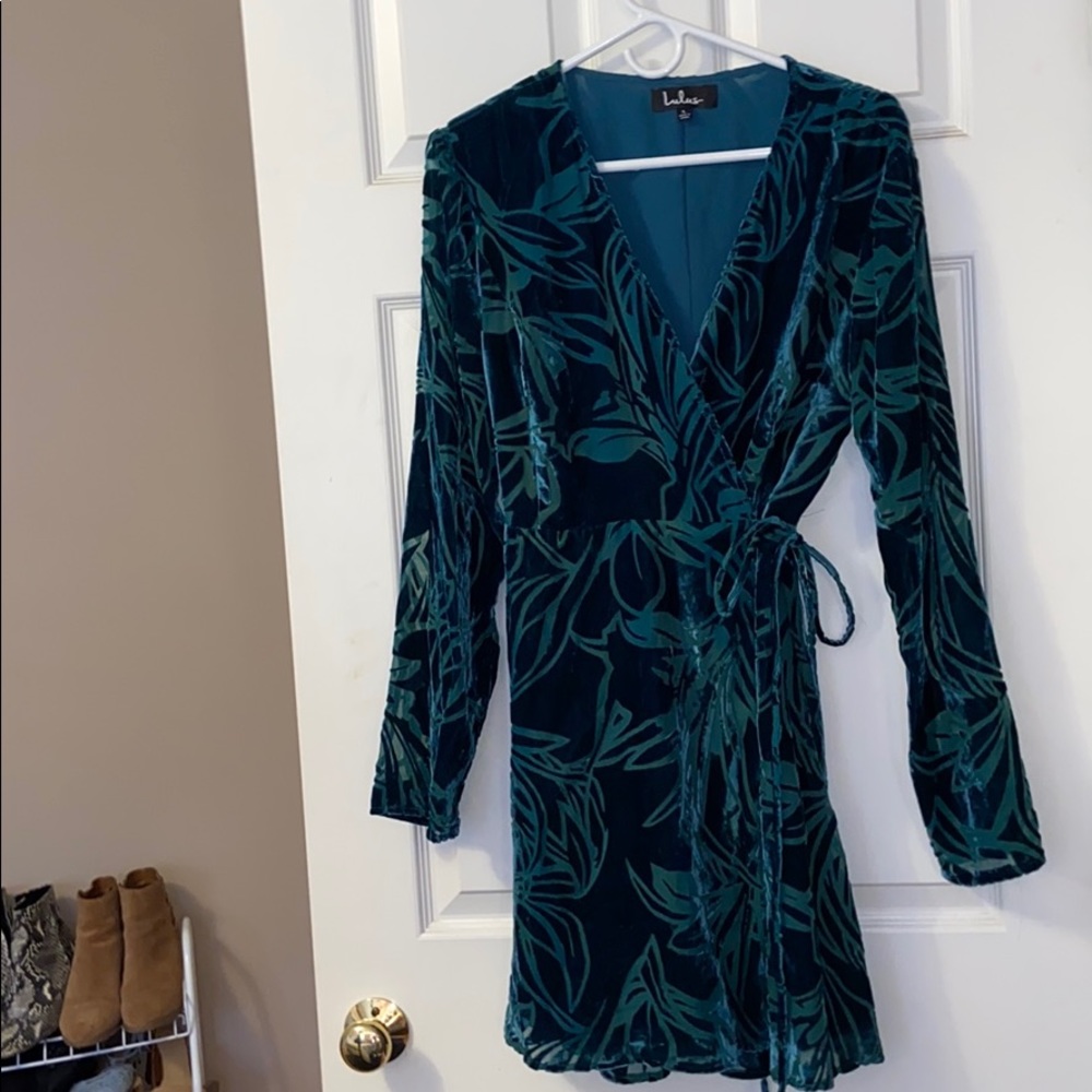 Lulu’s Wrap Dress crushes velvet (L)